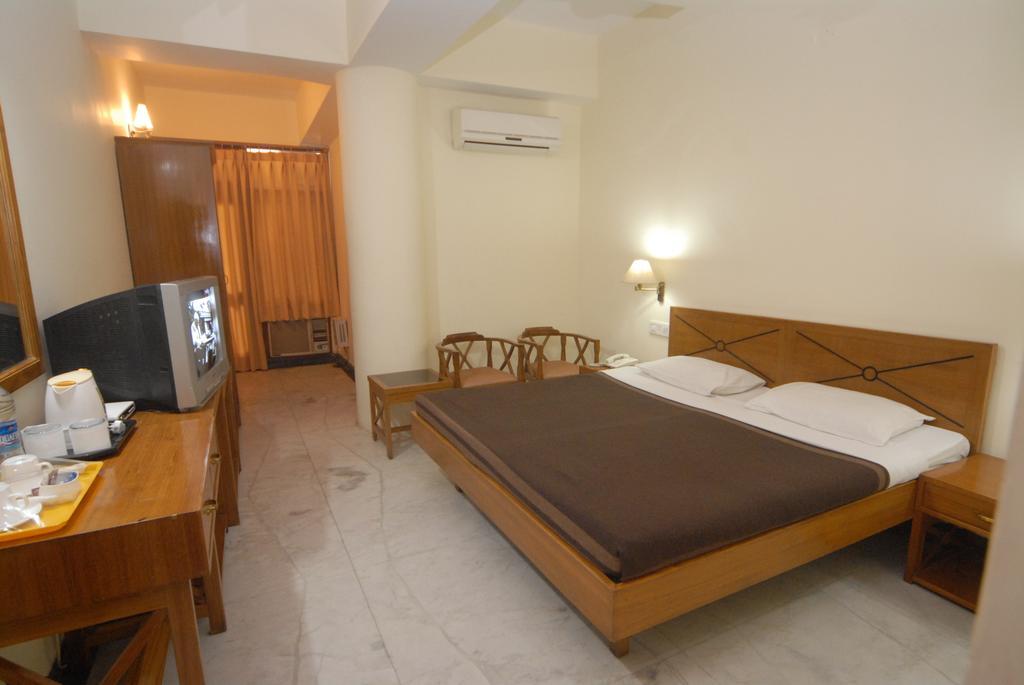The Komfort Inn Chandīgarh Pokoj fotografie