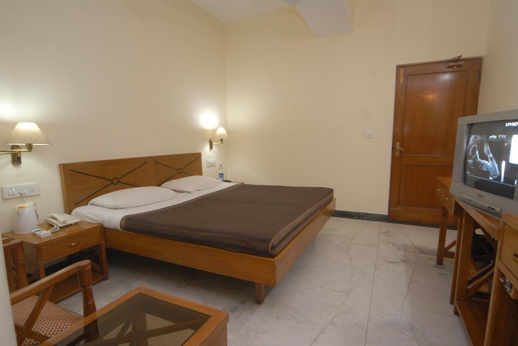 The Komfort Inn Chandīgarh Pokoj fotografie